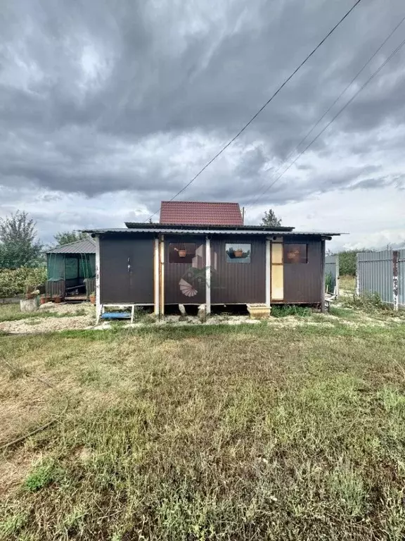 Дом в Саратовская область, Энгельсский район, Красноярское ... - Фото 0