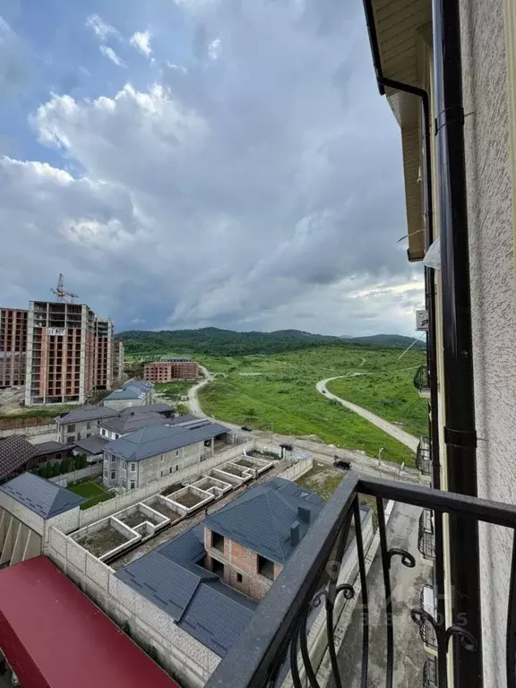 2-к кв. Кабардино-Балкария, Нальчик ул. Атажукина (71.3 м) - Фото 0