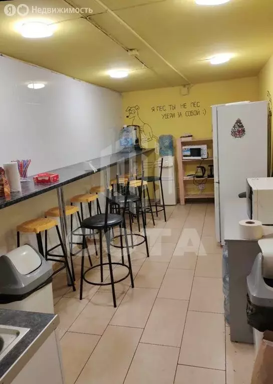 Помещение свободного назначения (200 м) - Фото 1