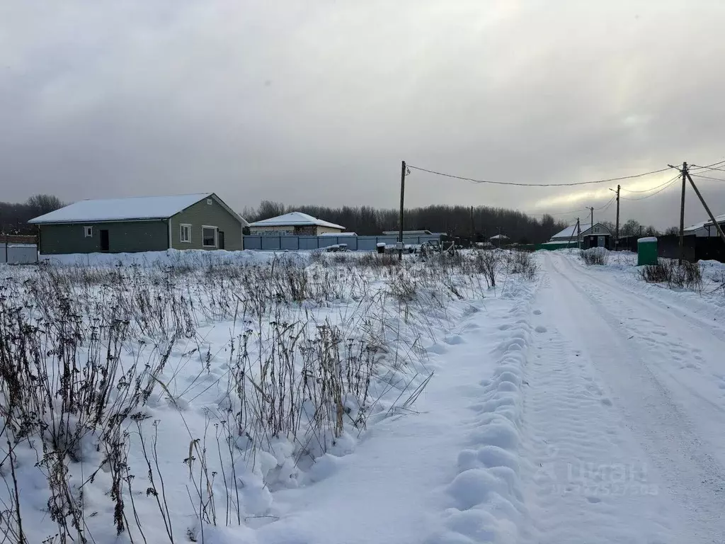 Участок в Ленинградская область, Выборгский район, пос. Первомайское ... - Фото 2