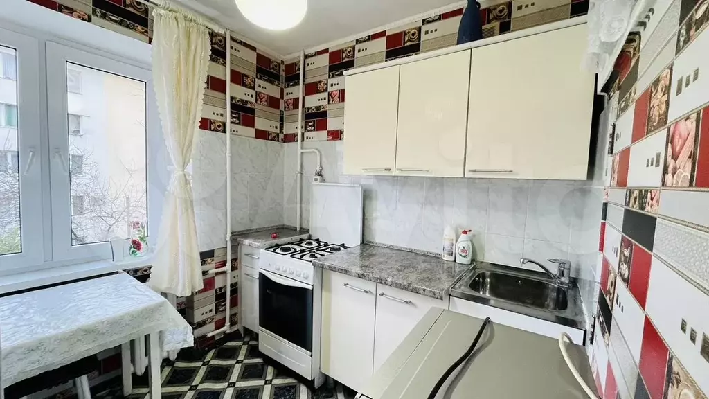 1-к. квартира, 36 м, 2/5 эт. - Фото 0