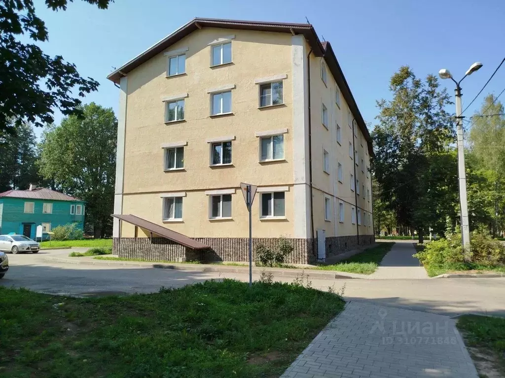 Помещение свободного назначения в Псковская область, Печоры Новая ул., ... - Фото 1