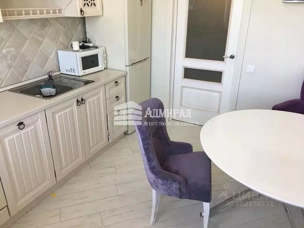 2-к кв. Ростовская область, Ростов-на-Дону Адыгейская ул., 30 (67.0 м) - Фото 1