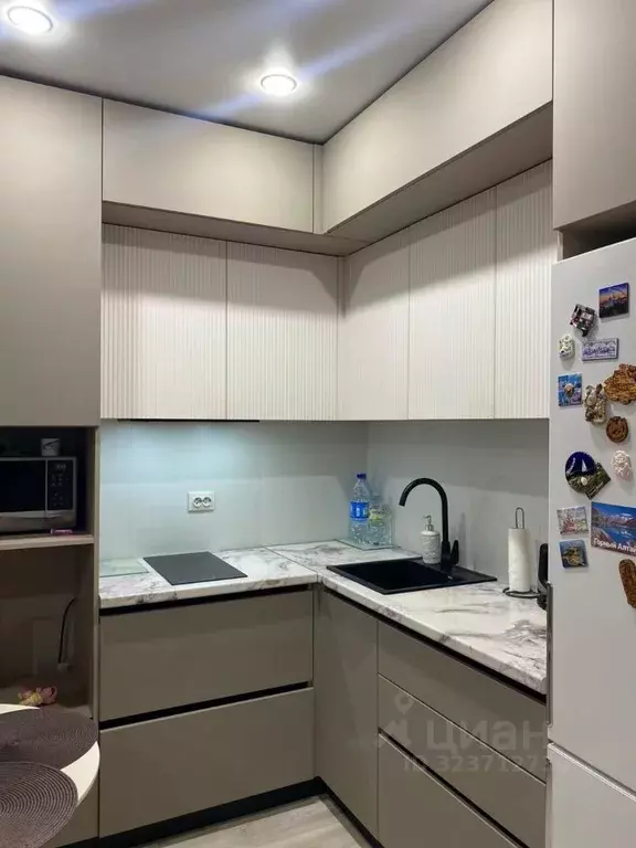 2-к кв. Алтайский край, Барнаул ул. Имени В.Т. Христенко, 7 (54.0 м) - Фото 2