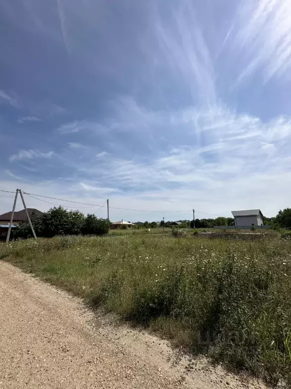 Участок в Краснодарский край, Армавир городской округ, пос. Заветный, ... - Фото 0