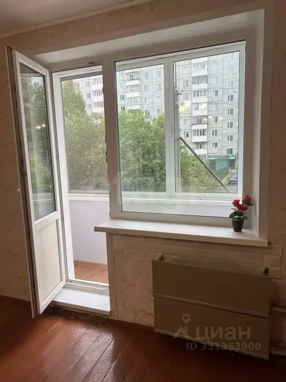 1-к кв. Коми, Сыктывкар ул. Малышева, 18 (34.1 м) - Фото 2