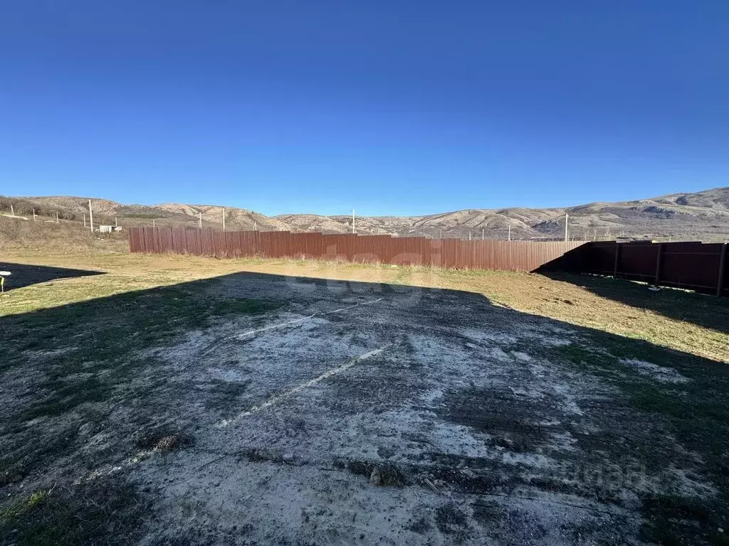 Дом в Крым, Симферопольский район, Добровское с/пос, с. Перевальное  ... - Фото 2