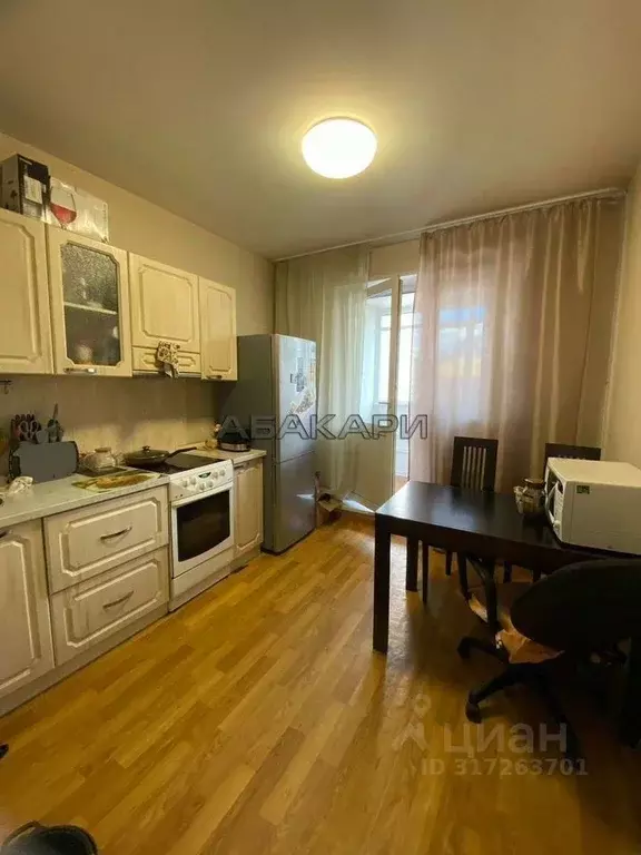 1-к кв. Красноярский край, Красноярск ул. Дмитрия Мартынова, 17 (40.0 ... - Фото 0