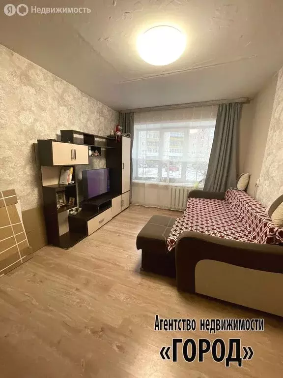 3-комнатная квартира: Полевской, улица Бажова, 12 (51 м) - Фото 1