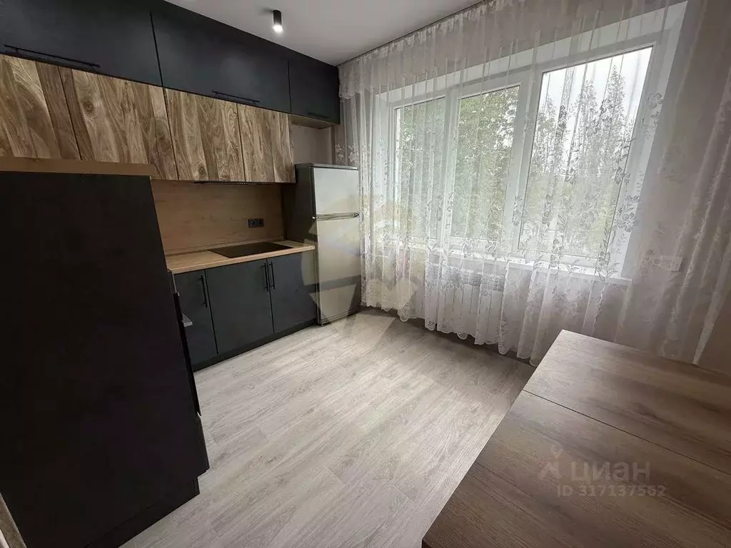 1-к кв. Белгородская область, Старый Оскол Ольминского мкр, 3 (40.1 м) - Фото 1
