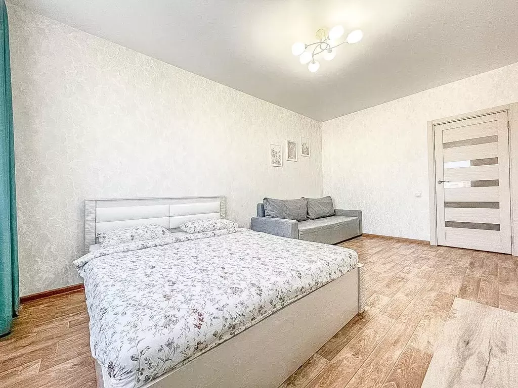 1-к кв. Татарстан, Казань Комсомольская ул., 2 (37.0 м) - Фото 2