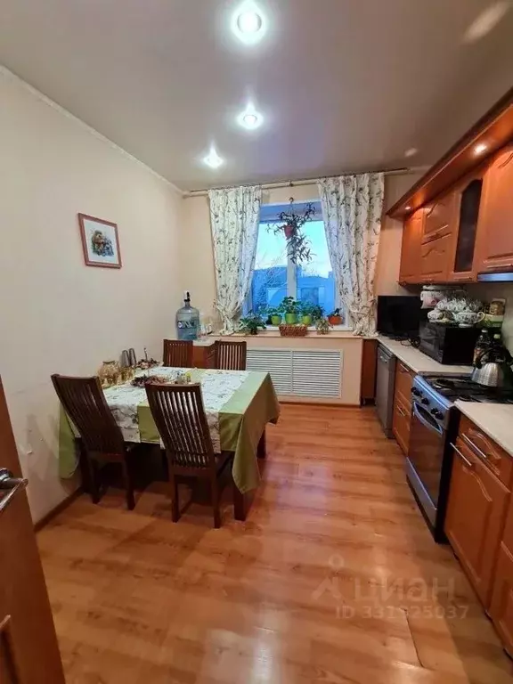Дом в Челябинская область, Копейск ул. Стасова, 21 (93 м) - Фото 2