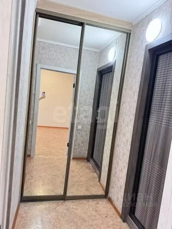 1-к кв. Алтайский край, Барнаул Новосиликатный мкр, ул. Суворова, 4 ... - Фото 2