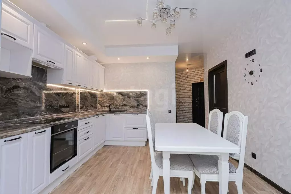 2-к кв. Оренбургская область, Оренбург Салмышская ул., 43/5 (42.4 м) - Фото 1