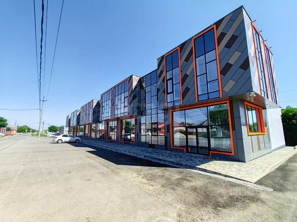 Помещение свободного назначения в Краснодарский край, Темрюк ул. ... - Фото 1