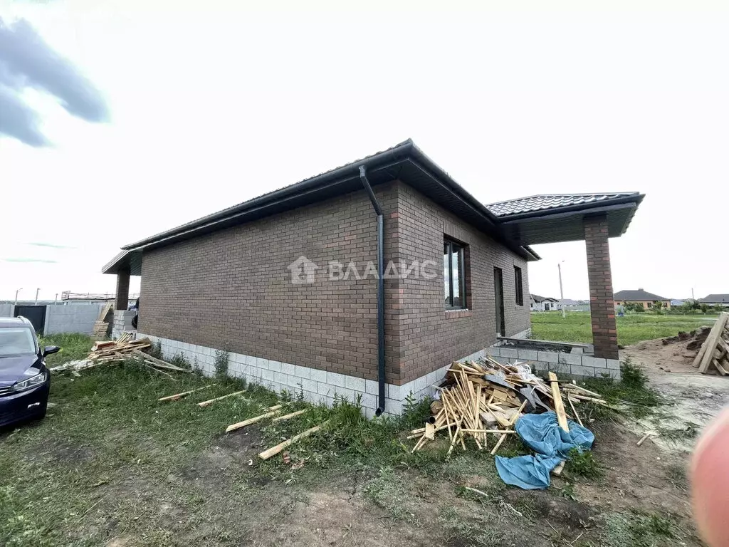 Дом в село Стрелецкое, 2 (120 м) - Фото 1