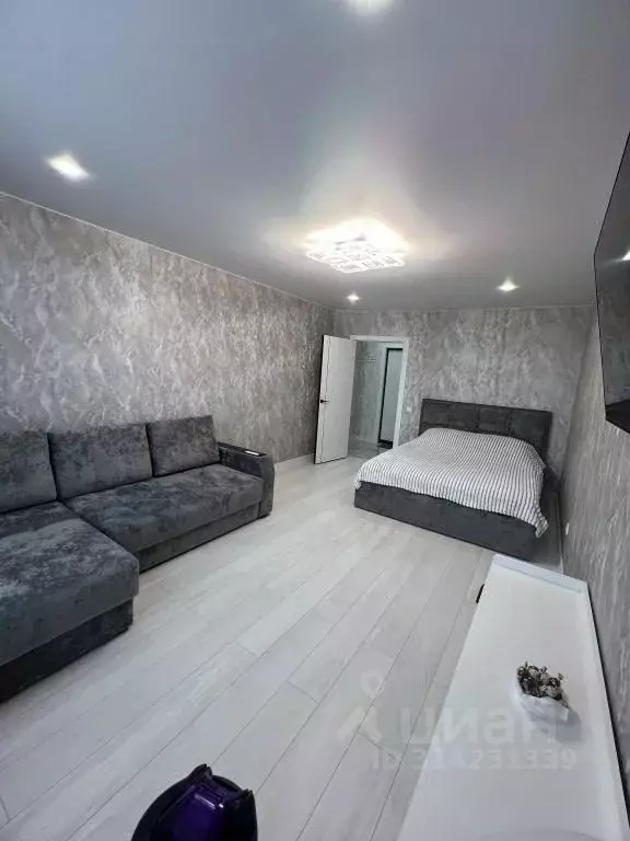 1-к кв. Брянская область, Брянск Московский просп., 170 (48.0 м) - Фото 1