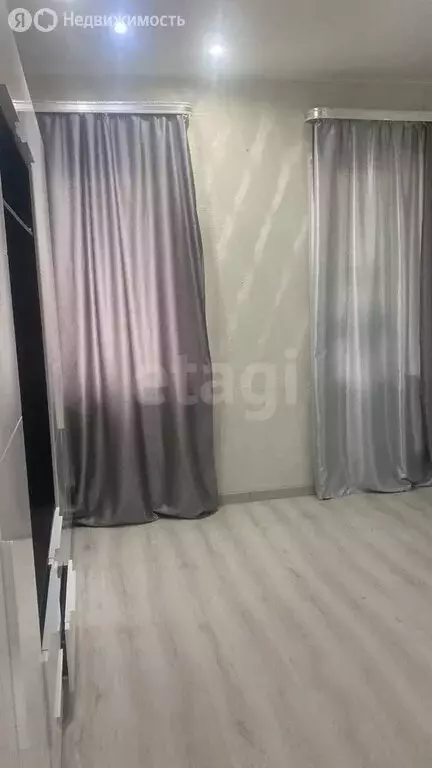 Квартира-студия: Новый Уренгой, Комсомольская улица, 8А (28.8 м) - Фото 2