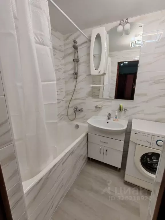 2-к кв. Курганская область, Курган ул. Гоголя, 151 (54.0 м) - Фото 1