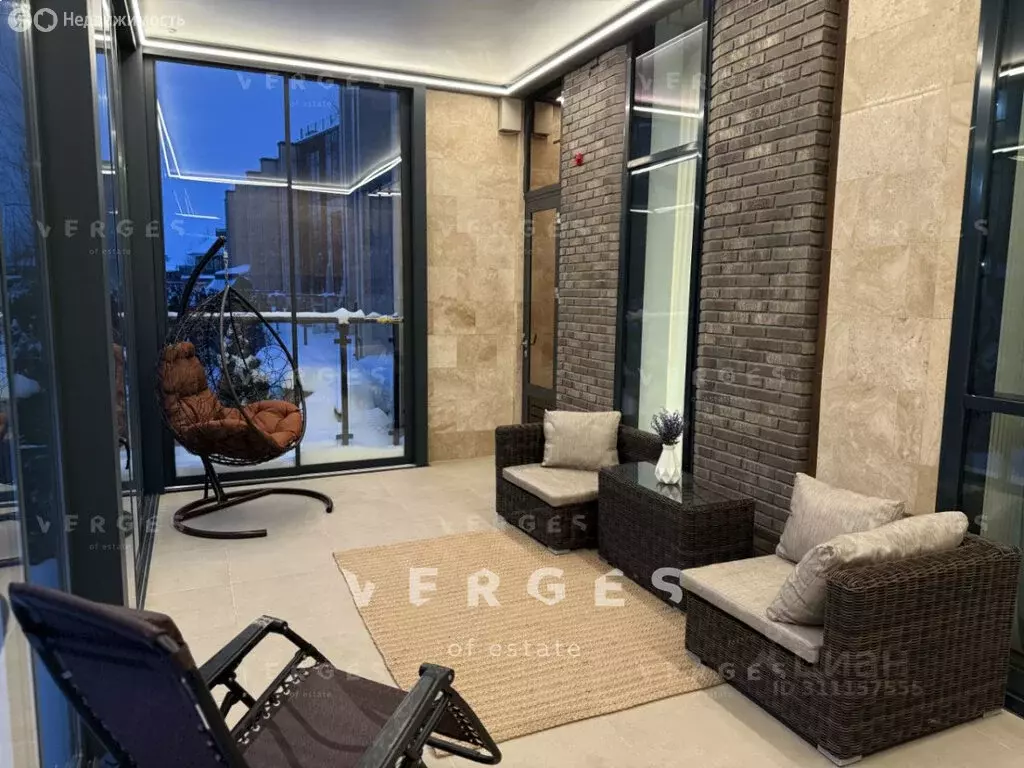 Дом в деревня Красный Посёлок, ЖК Парк Фонтэ (287 м) - Фото 1