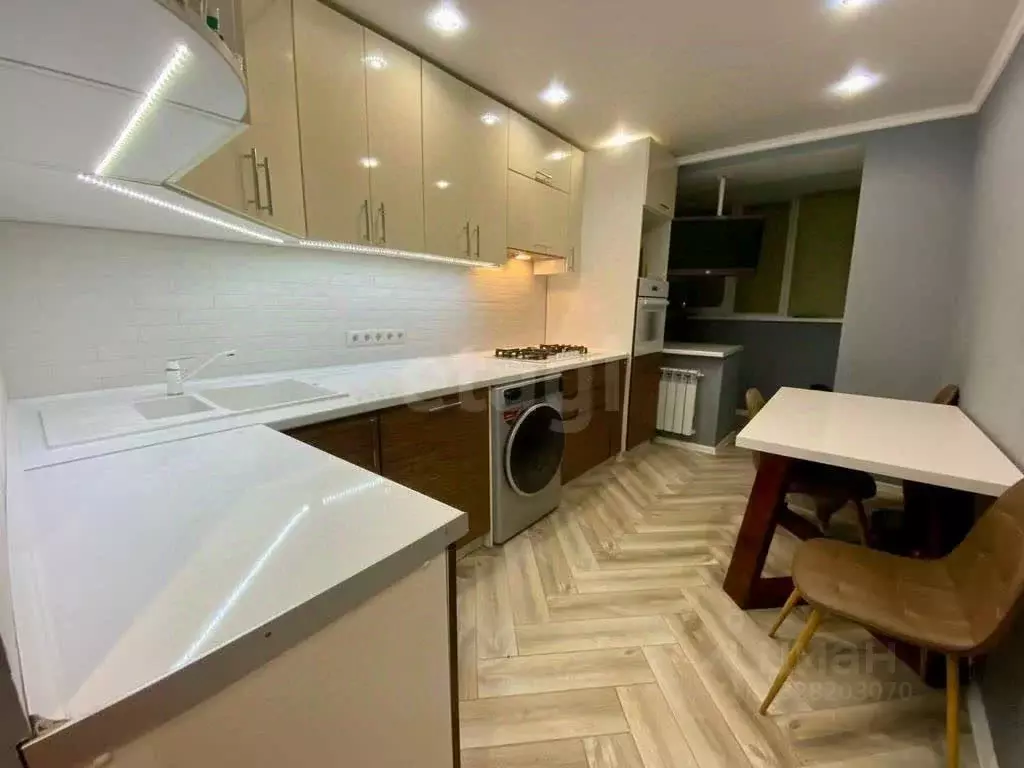 3-к кв. Белгородская область, Строитель Яковлевский городской округ, ... - Фото 1