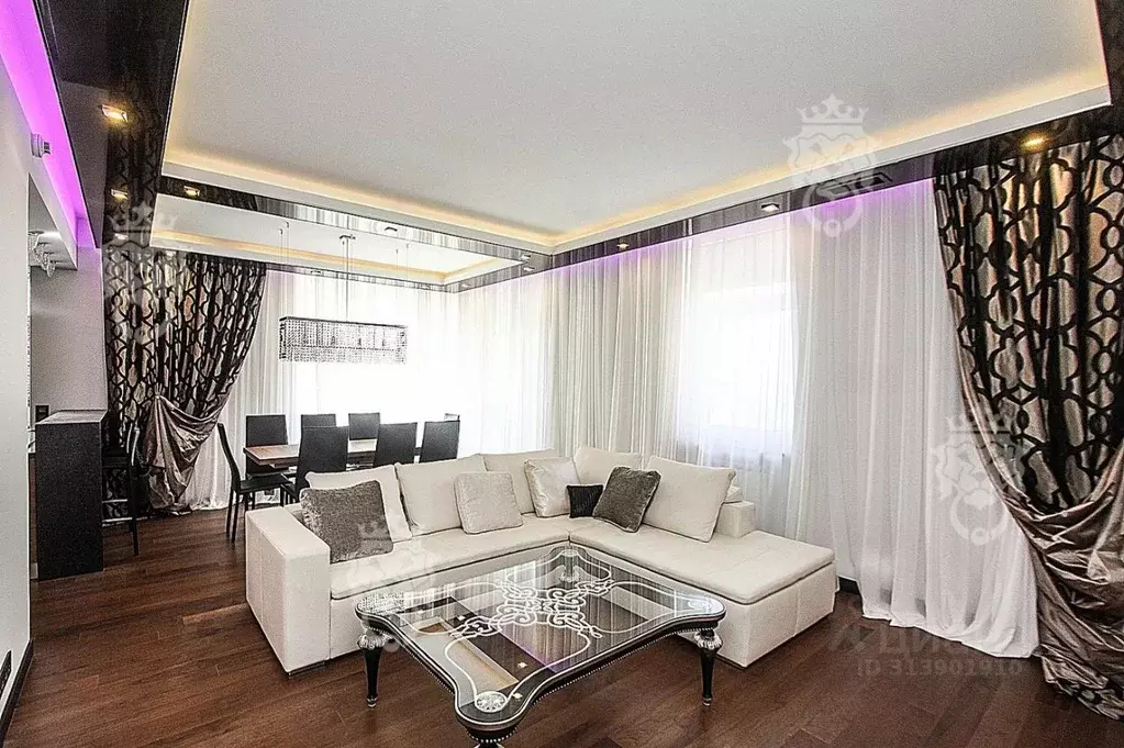 3-к кв. Москва Авиационная ул., 77 (130.0 м) - Фото 0