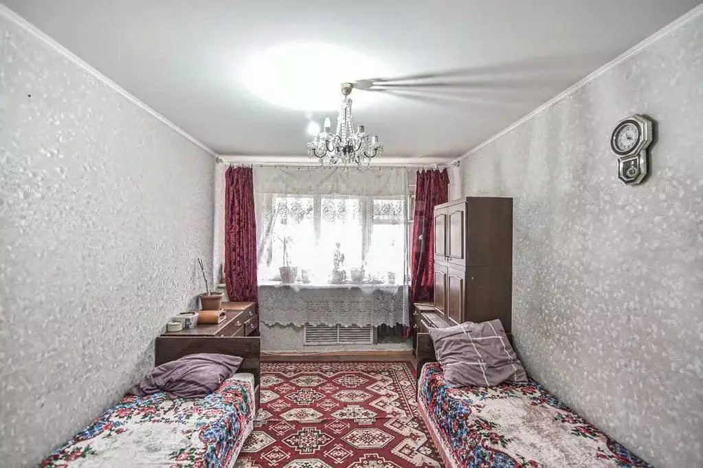 2-к кв. Сахалинская область, Южно-Сахалинск просп. Победы, 31 (48.0 м) - Фото 1