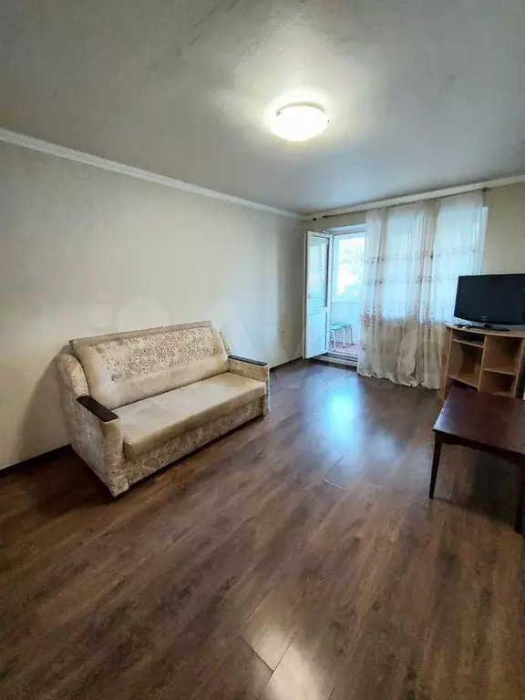 1-к. квартира, 31 м, 5/5 эт. - Фото 0