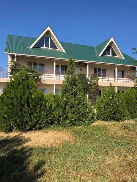 Дом в Крым, Черноморский район, Окуневское с/пос, Золотой Крым кп ул. ... - Фото 1