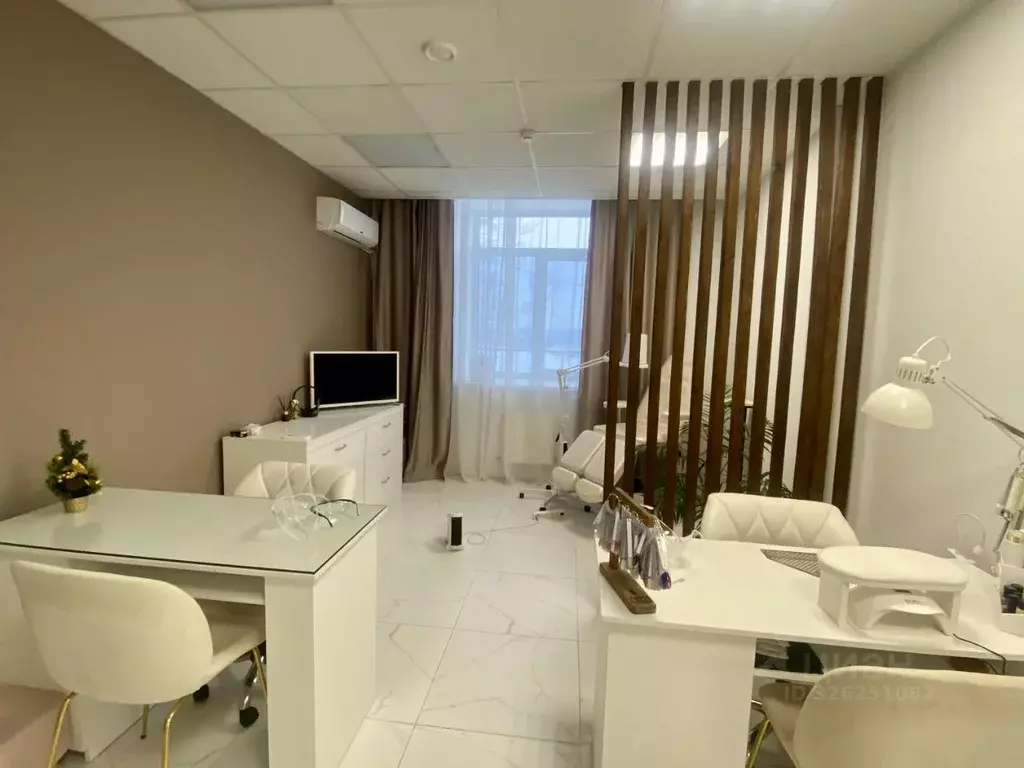 Помещение свободного назначения в Пермский край, Пермь ул. Карбышева, ... - Фото 1