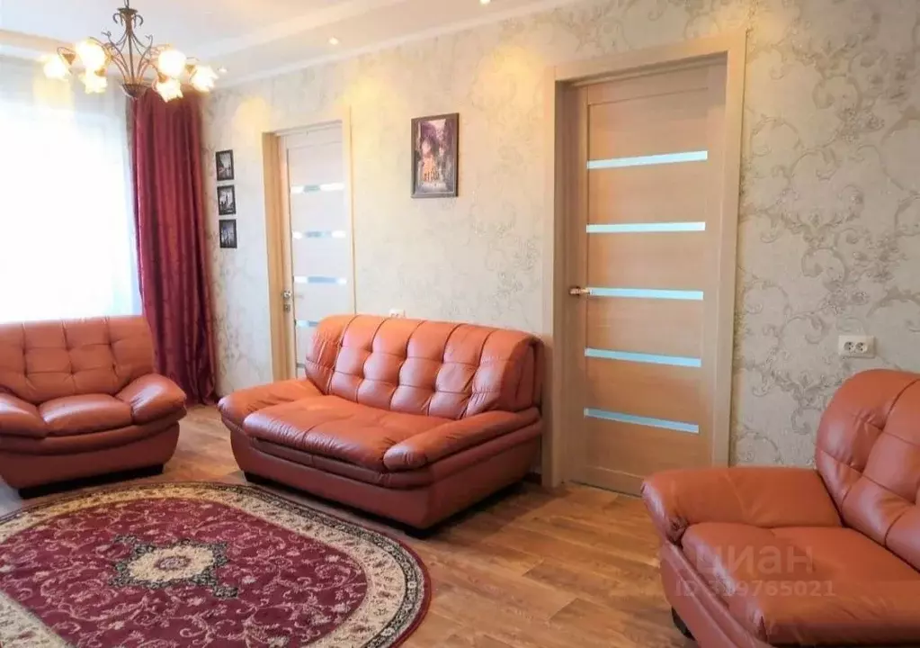 4-к кв. Хакасия, Абакан ул. Герцена, 14 (61.2 м) - Фото 0