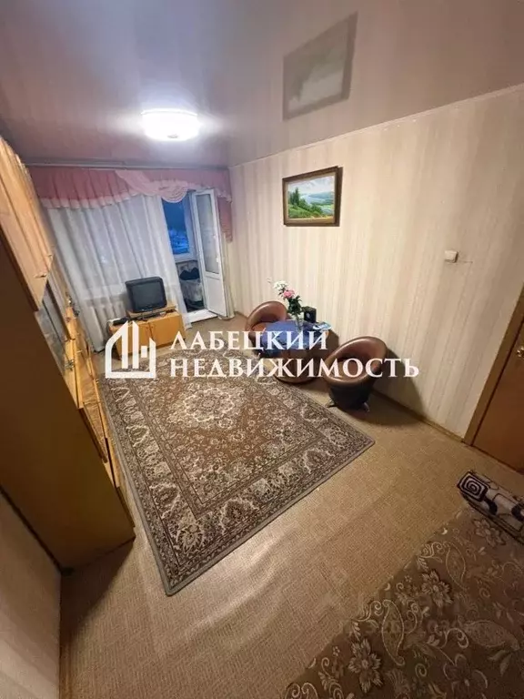 2-к кв. Самарская область, Кинель ул. Маяковского, 83 (50.0 м) - Фото 1