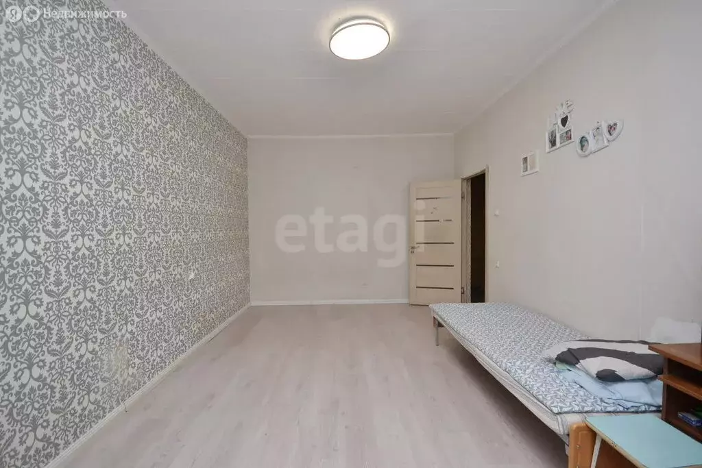 3-комнатная квартира: Якутск, улица Петра Алексеева, 83/18 (77.8 м) - Фото 0