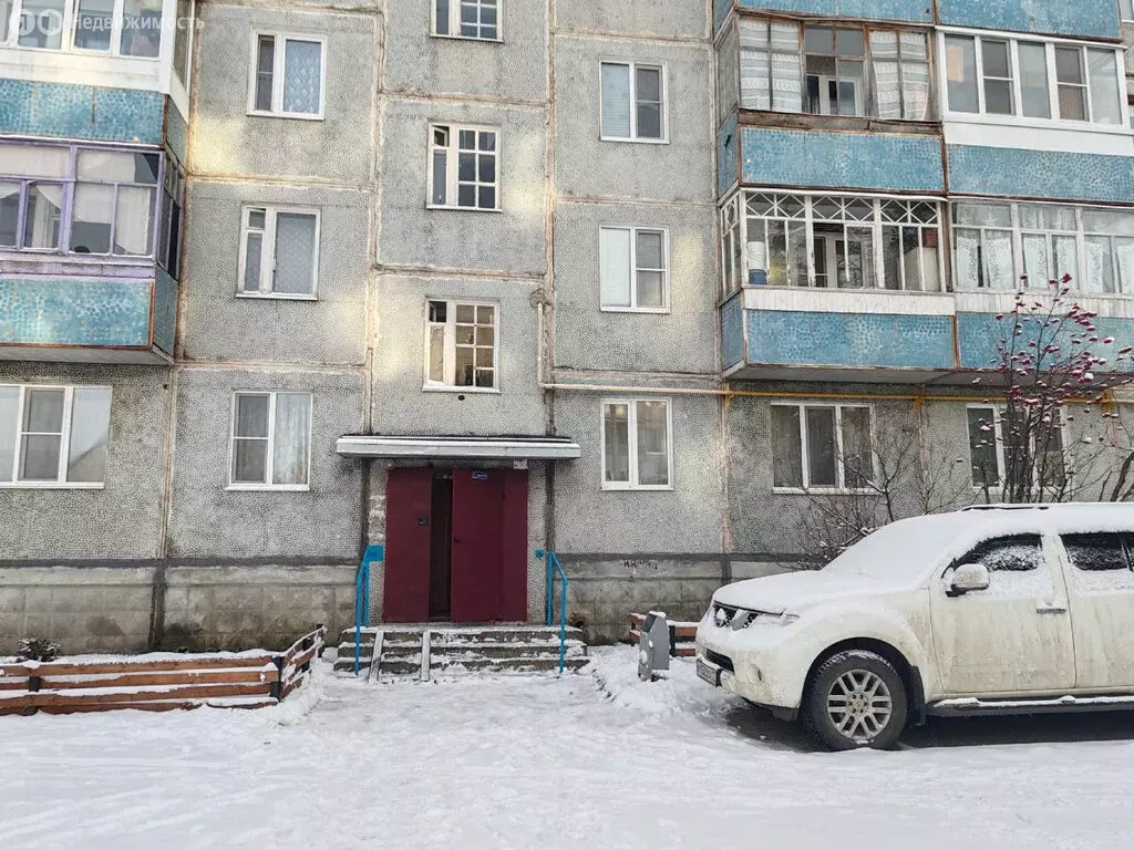 3-комнатная квартира: село Зеленец, улица 2-й Квартал, 17 (61 м) - Фото 2