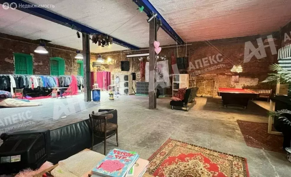 Помещение свободного назначения (240 м) - Фото 1