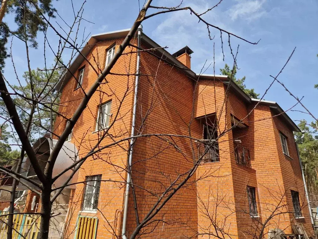 Коттедж в Воронежская область, Воронеж ул. Совхозная, 10А (340 м) - Фото 1