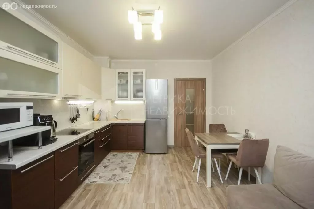 2-комнатная квартира: Тюмень, Широтная улица, 158 (60.3 м) - Фото 2