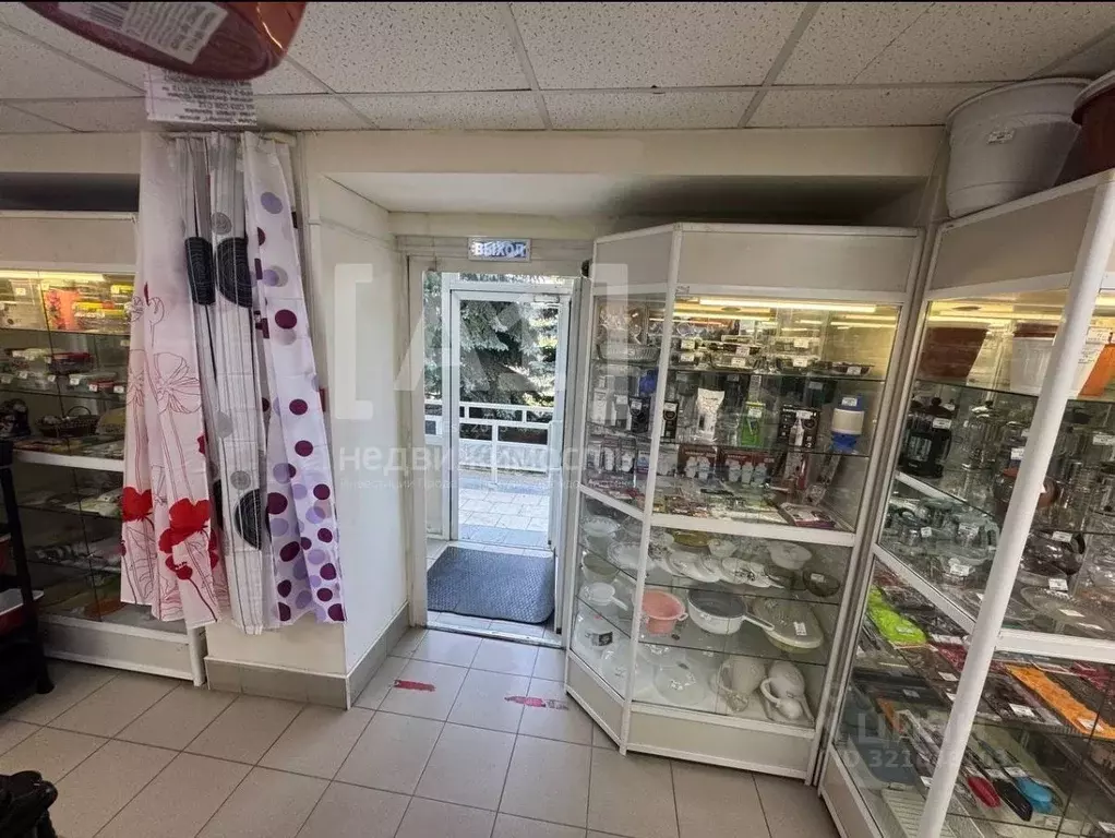 Помещение свободного назначения в Челябинская область, Миасс просп. ... - Фото 2