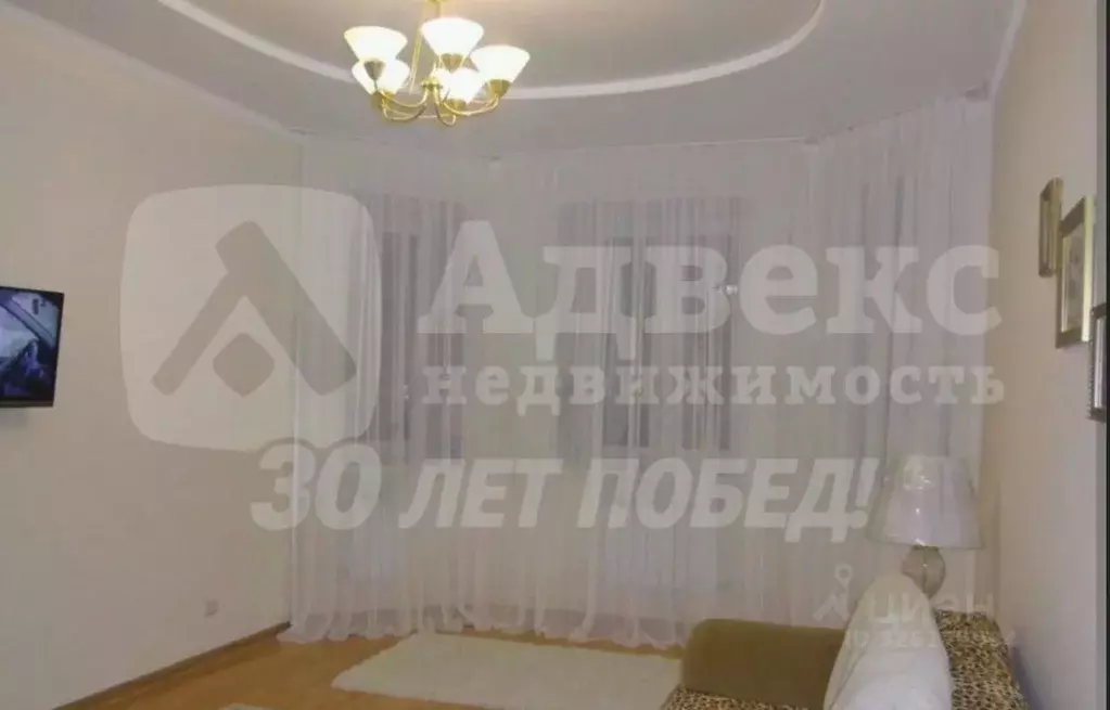 1-к кв. Тюменская область, Тюмень ул. Циолковского, 11 (50.0 м) - Фото 1