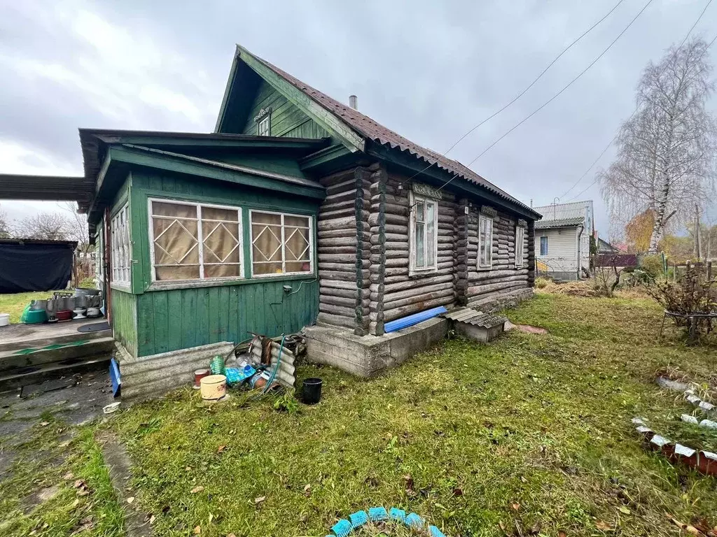 Дом в Псковская область, Порхов ул. Коминтерна, 46 (46 м) - Фото 0