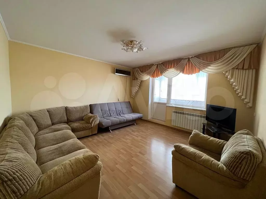 2-к. квартира, 57 м, 5/5 эт. - Фото 0