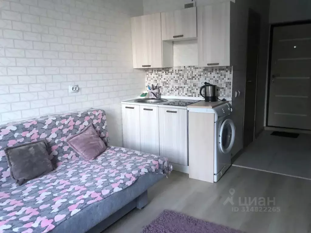 Студия Алтайский край, Барнаул Полярная ул., 48 (17.0 м) - Фото 1