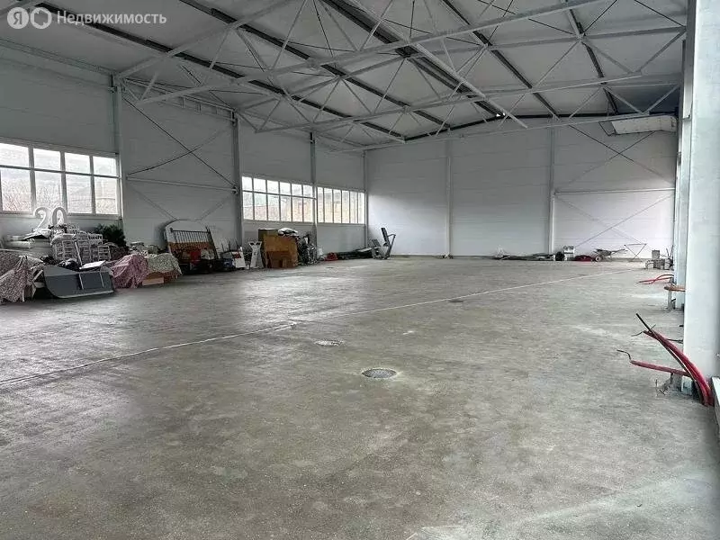 Торговая площадь (536 м) - Фото 2