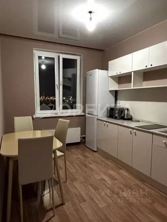 1-к кв. Тюменская область, Тюмень Антипино мкр, ул. Беловежская, 19к3 ... - Фото 1