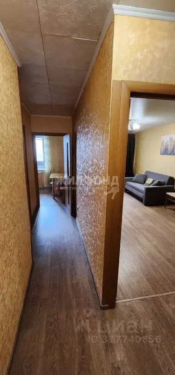 1-к кв. Новосибирская область, Новосибирск ул. Кошурникова, 11 (36.0 ... - Фото 0