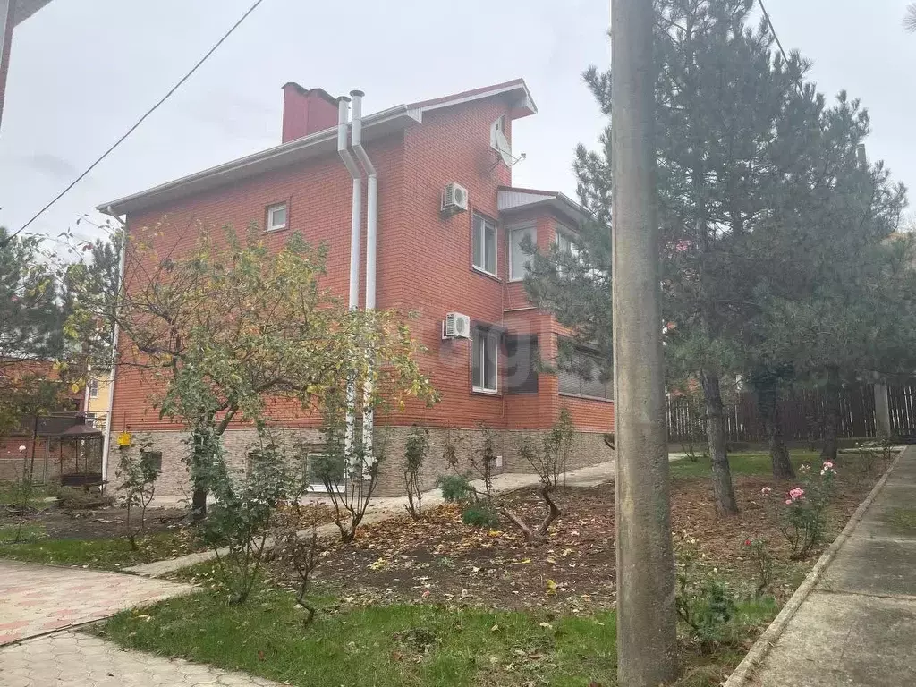 Дом в Краснодарский край, Геленджик городской округ, с. Криница пер. ... - Фото 1