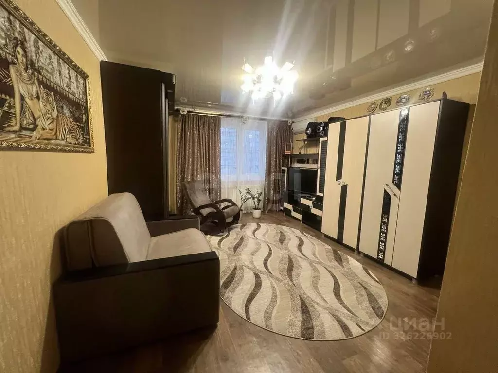 1-к кв. Белгородская область, Губкин ул. Королева, 12 (36.8 м) - Фото 1