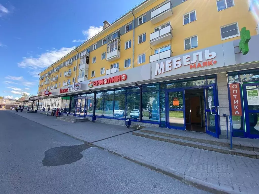 Помещение свободного назначения в Псковская область, Псков Рижский . - Фото 0