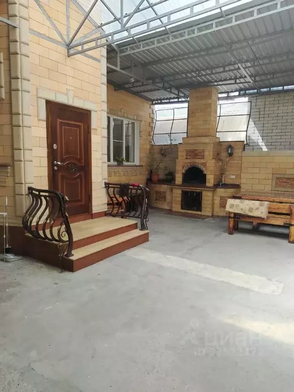 Дом в Ставропольский край, Ессентуки Кисловодская ул., 45 (170 м) - Фото 1