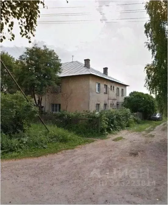 2-к кв. Вологодская область, Сокол Сосновая ул., 2 (44.9 м) - Фото 0